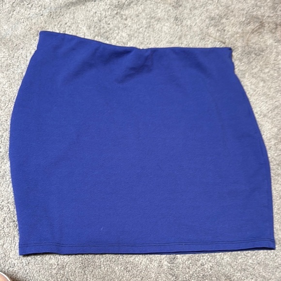 Goodtime purple/ Blue color Mini Pencil Skirt for the night out‎ size large - Picture 2 of 3